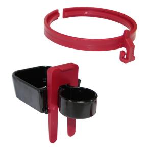 Поилка под бутылку пластик