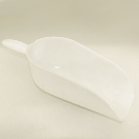 Совок для корма, пластик, белый