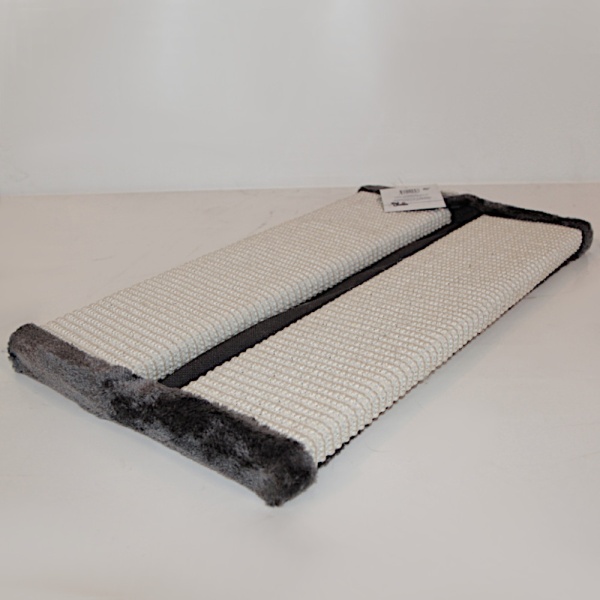 Когтеточка угловая 50х23 см