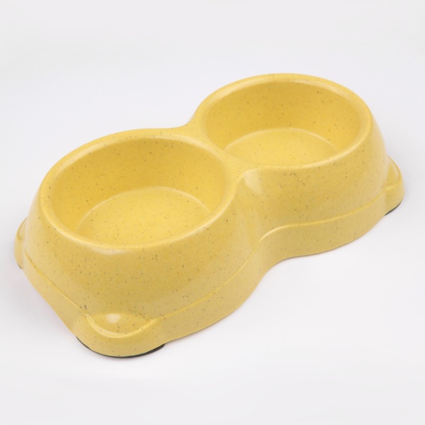 Миска двойная для кошек и собак из бамбука 26х15х5.5 см, 250+250 мл, желтый