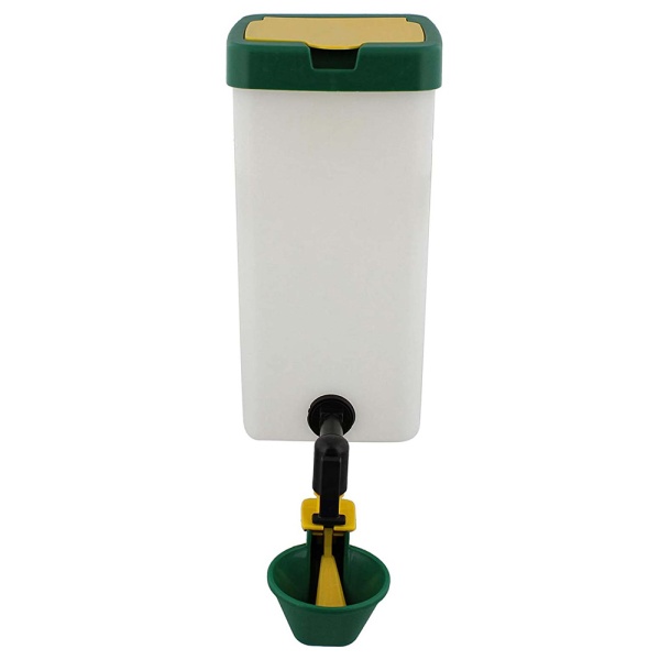 Поилка чашечная с бачком HobbyFarm для кур с креплением на клетку, 1 л, зеленая