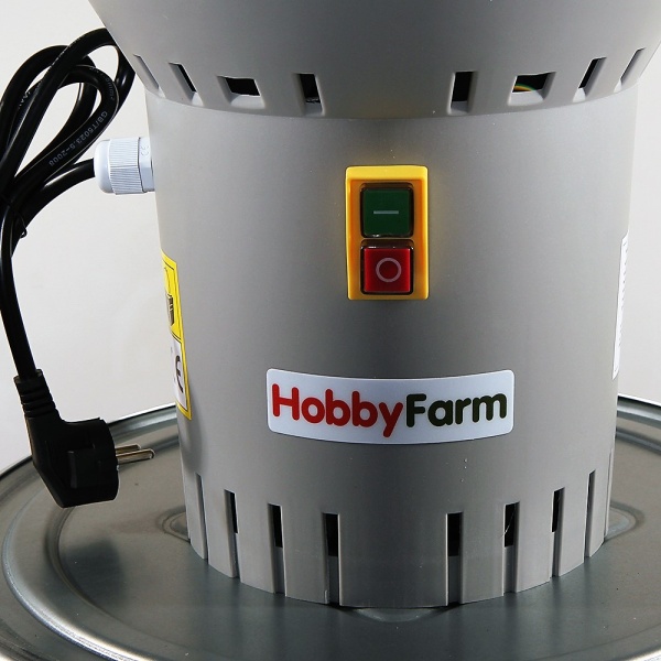 Зернодробилка HobbyFarm EM-50 для измельчения зерна электрическая с функцией мельницы / в комплекте 4 сита