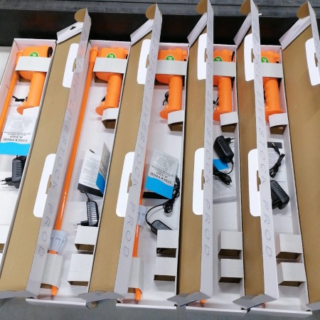 Погонялка для скота аккумуляторная 540 мм для свиней, овец, крупного рогатого скота