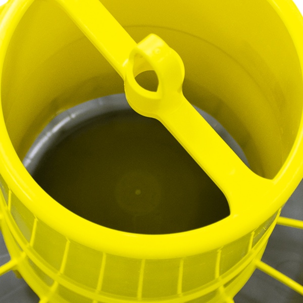 Кормушка бункерная COMPACTA 15.5 кг пластик с разделительной решеткой