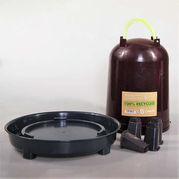 Поилка вакуумная ECO Recycled 10 л для кур с ручкой на ножках