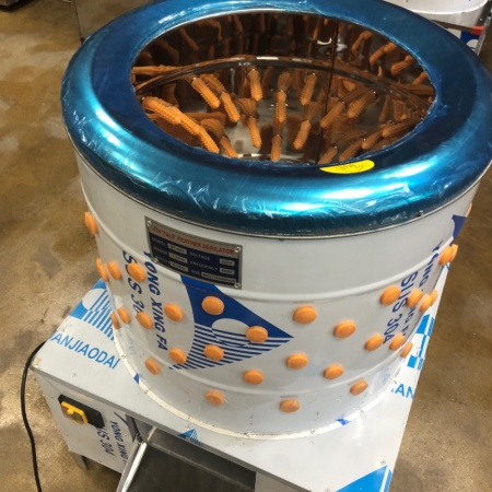 Перосъёмная машина NT-600 для бройлеров, кур и уток